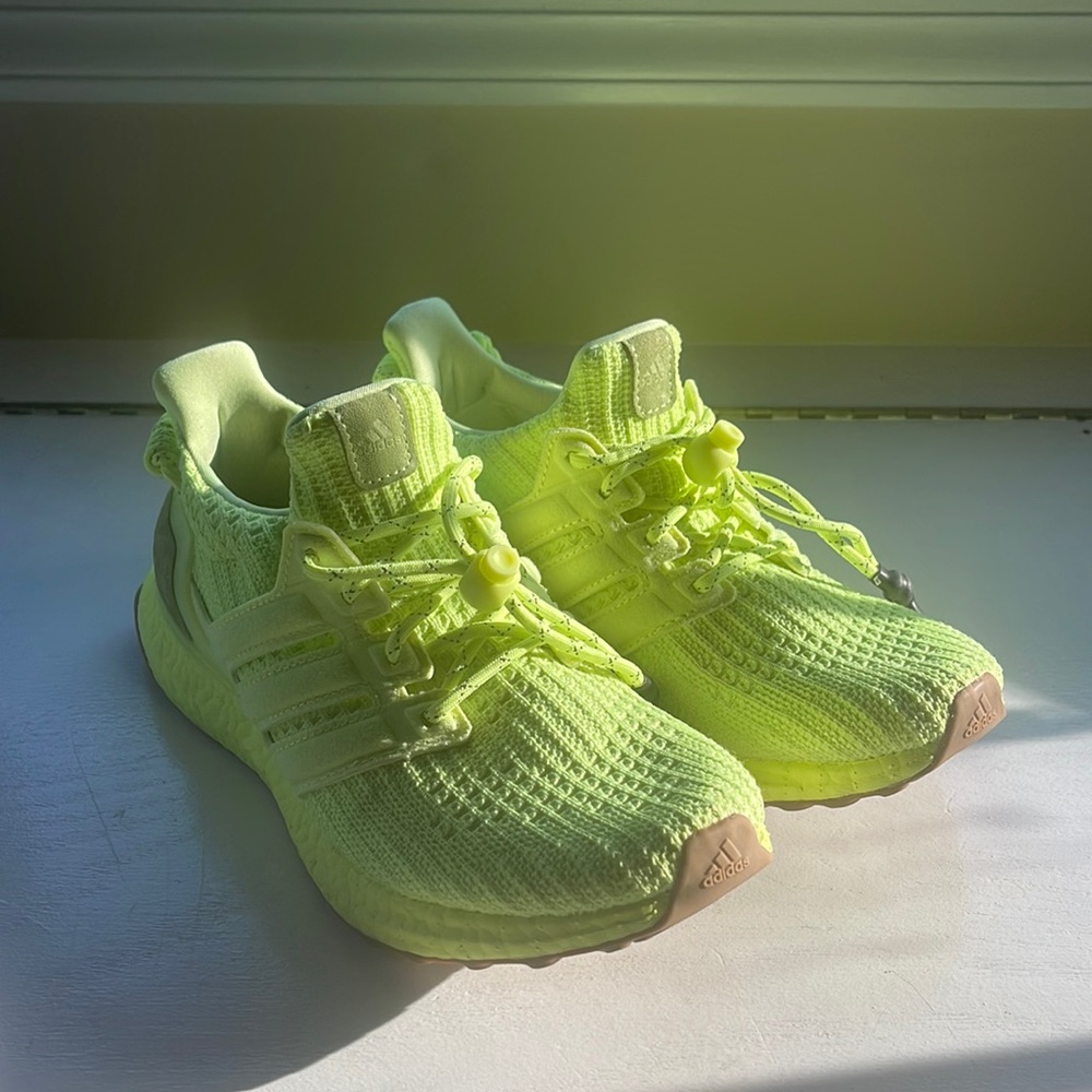 IVY PARK x ADIDAS ULTRABOOST
